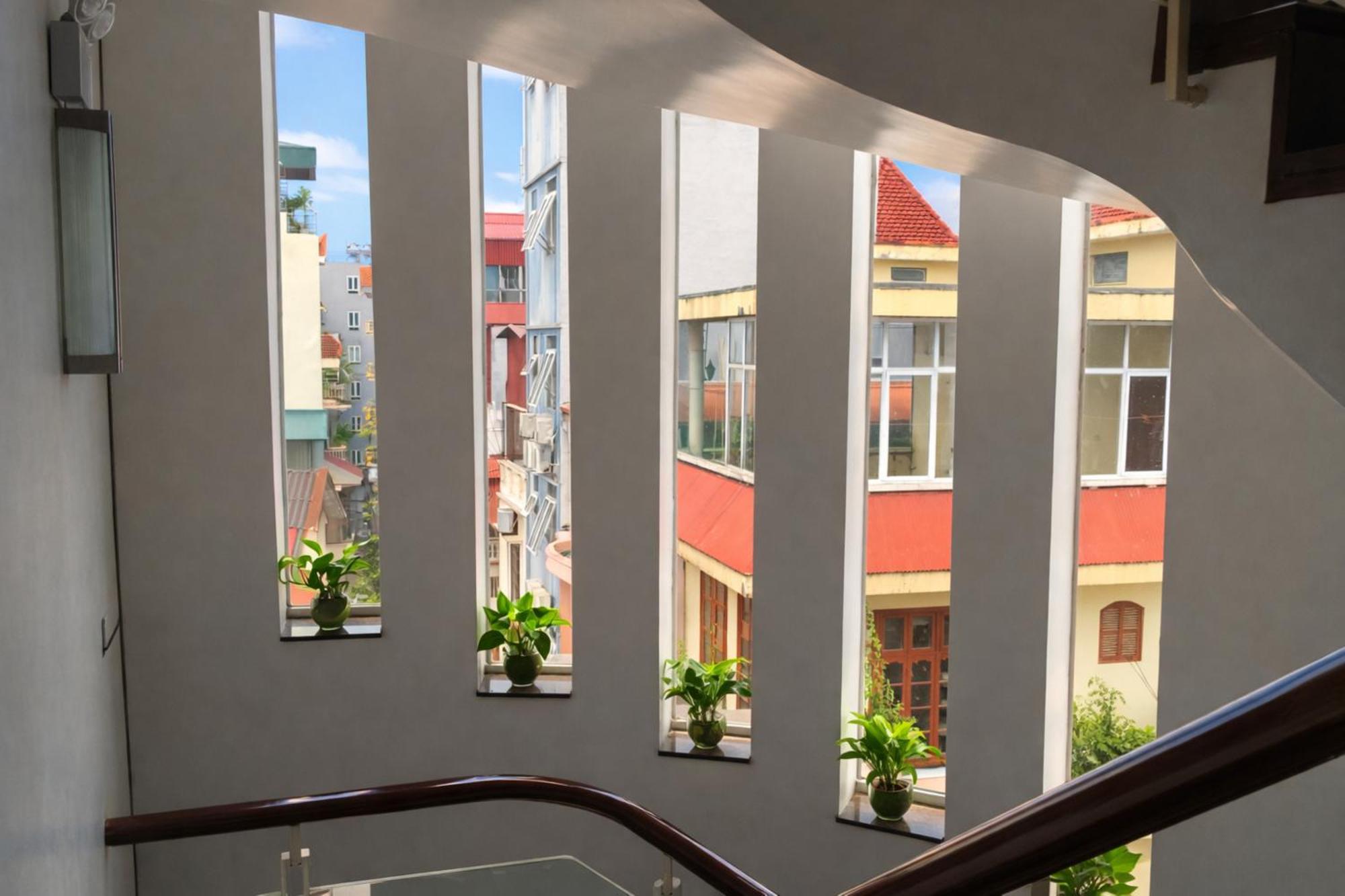 Thai Hoa Hotel — Fotos 1